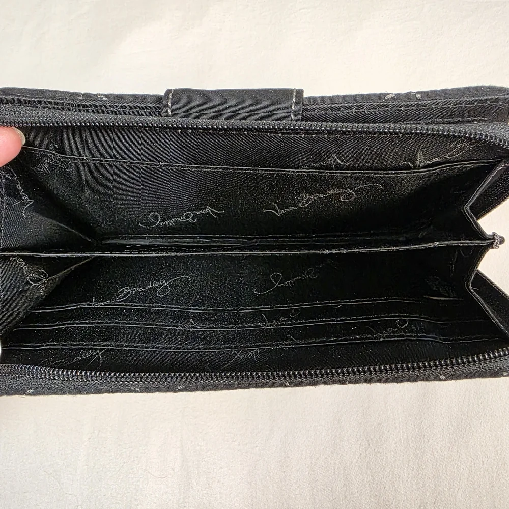 Vera Bradley Black Quilted Turn Lock Wallet Organizer - Picture 6 of 10